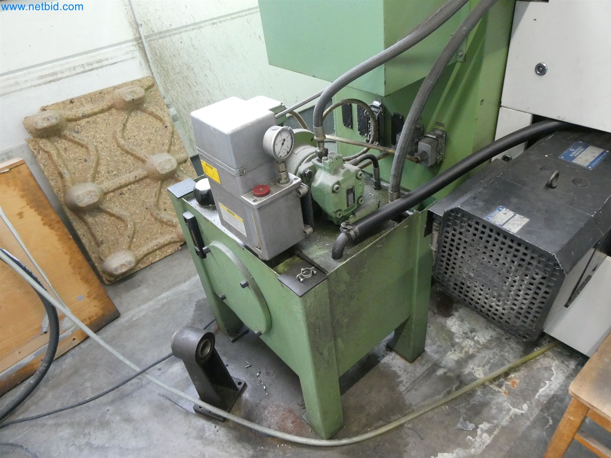 Injection molding machines, CNC machines & assembly lines for heating elements and automotive components-19