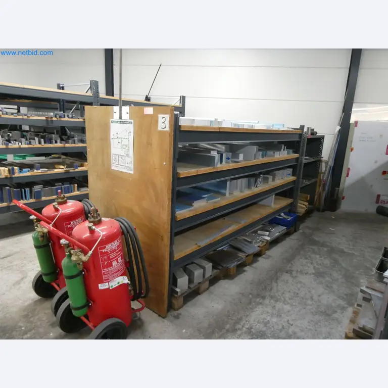 Máquinas de moldeo por inyección, máquinas CNC y líneas de montaje para elementos calefactores y componentes de automoción-3