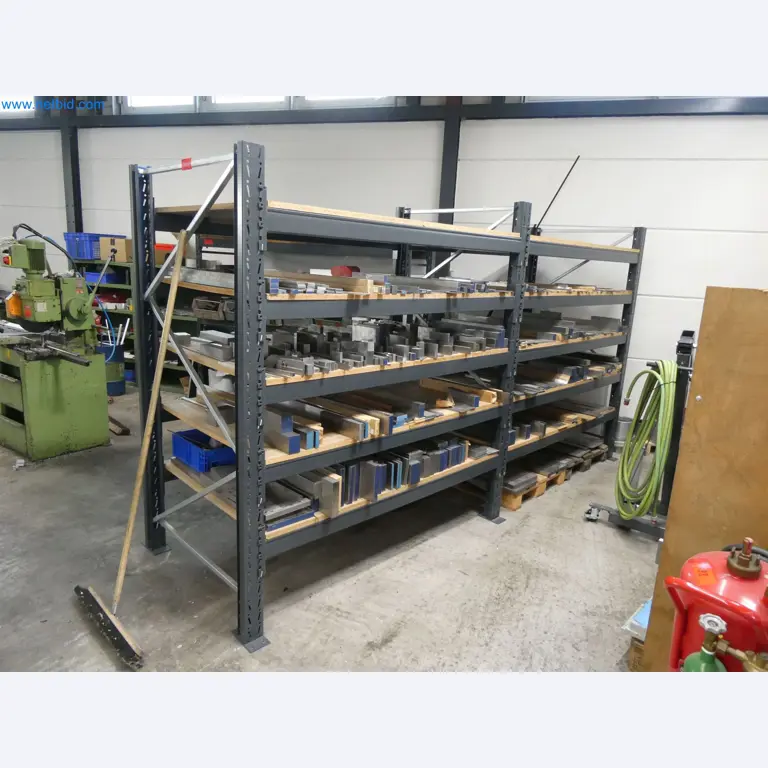 Máquinas de moldeo por inyección, máquinas CNC y líneas de montaje para elementos calefactores y componentes de automoción-4