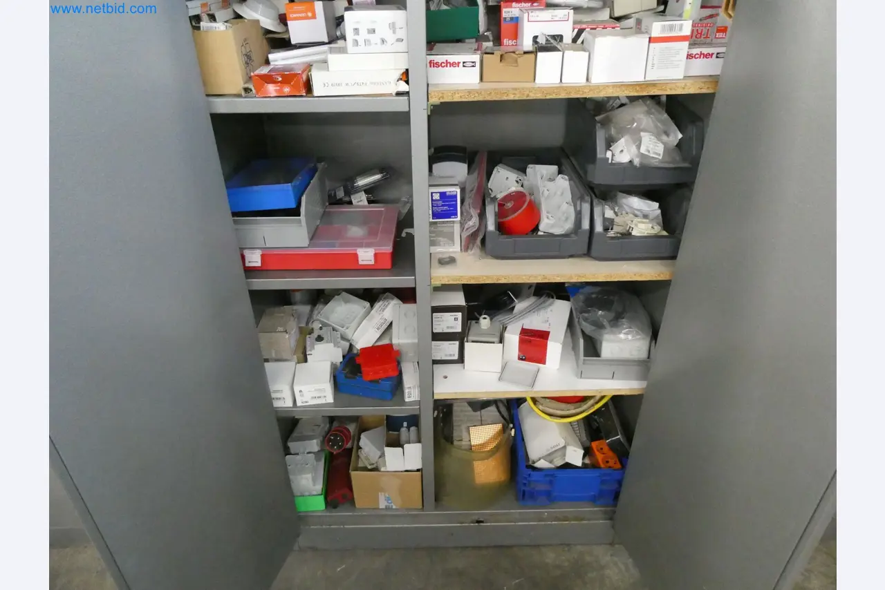 Injection molding machines, CNC machines & assembly lines for heating elements and automotive components-10