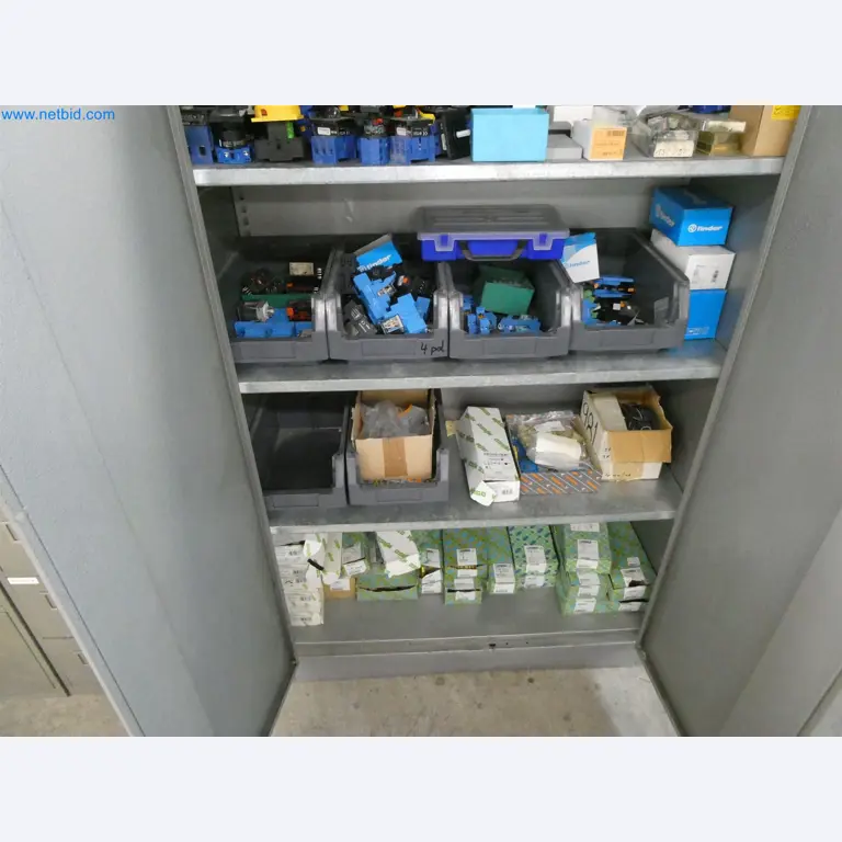 Injection molding machines, CNC machines & assembly lines for heating elements and automotive components-6