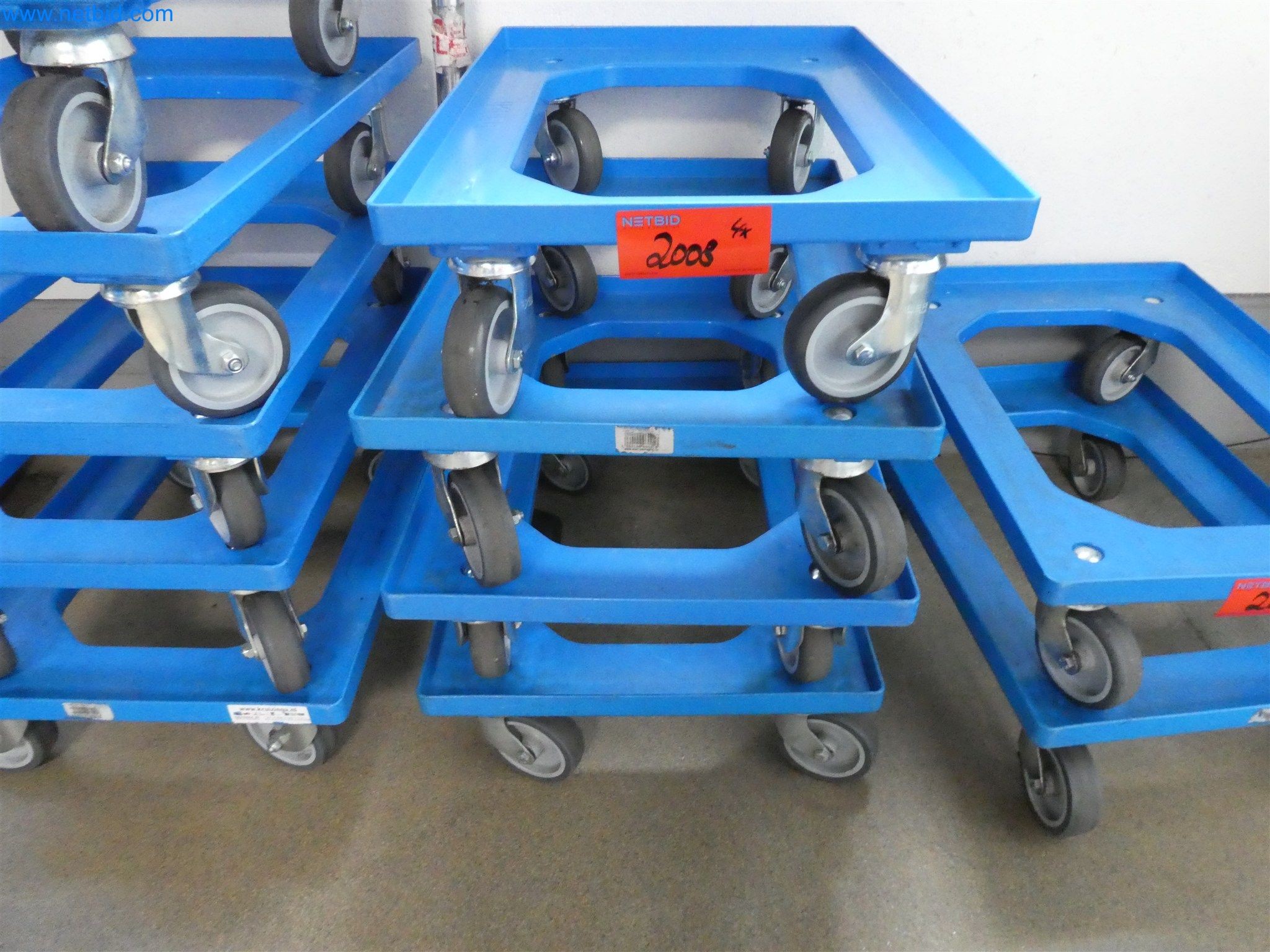 Machines de moulage par injection, machines CNC & lignes d'assemblage pour les éléments chauffants et les composants automobiles-1