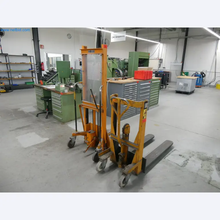 Máquinas de moldeo por inyección, máquinas CNC y líneas de montaje para elementos calefactores y componentes de automoción-1