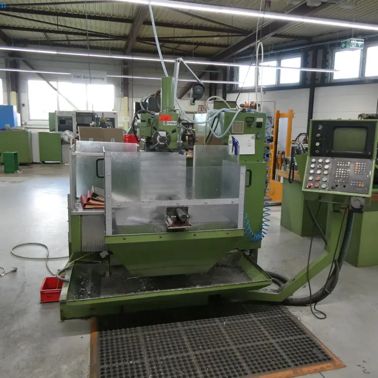 Fraiseuse universelle Hermle UWF851