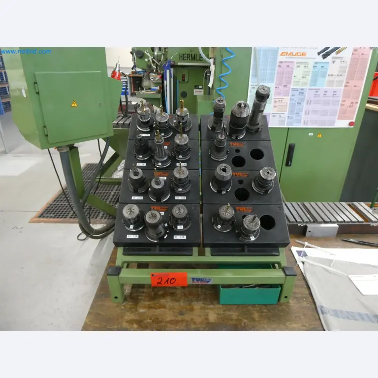 Máquinas de moldeo por inyección, máquinas CNC y líneas de montaje para elementos calefactores y componentes de automoción-8