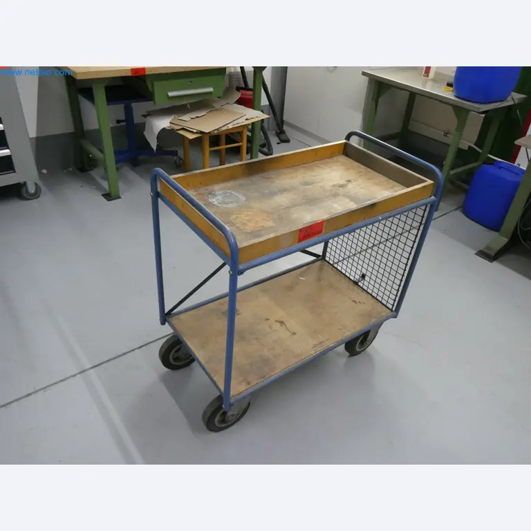 Máquinas de moldagem por injeção, máquinas CNC e linhas de montagem para elementos de aquecimento e componentes automóveis-3