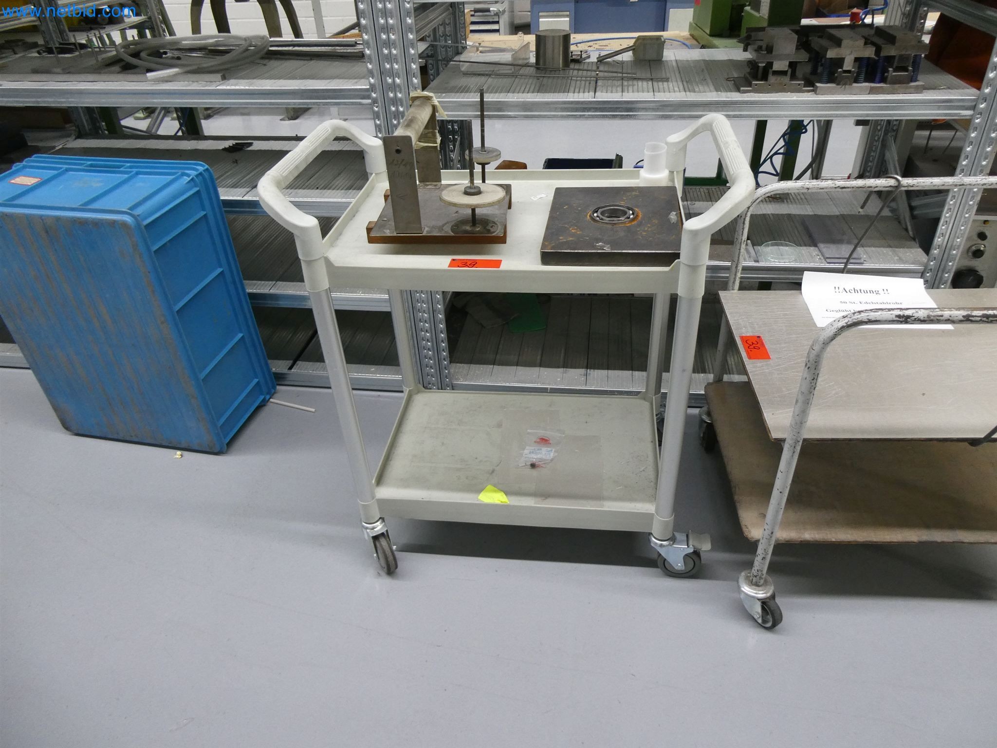 Máquinas de moldagem por injeção, máquinas CNC e linhas de montagem para elementos de aquecimento e componentes automóveis-4