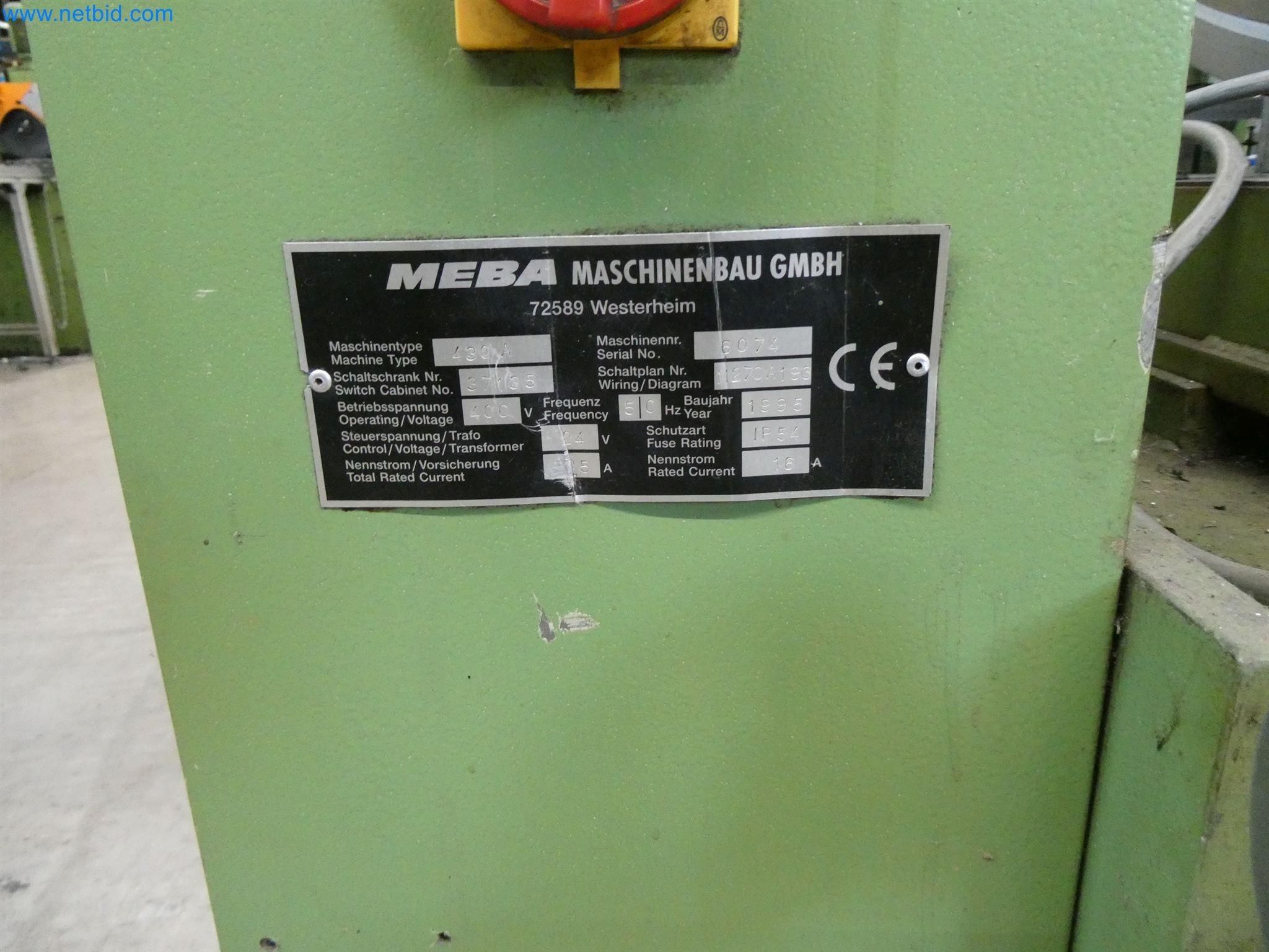 Máquinas de moldeo por inyección, máquinas CNC y líneas de montaje para elementos calefactores y componentes de automoción-4