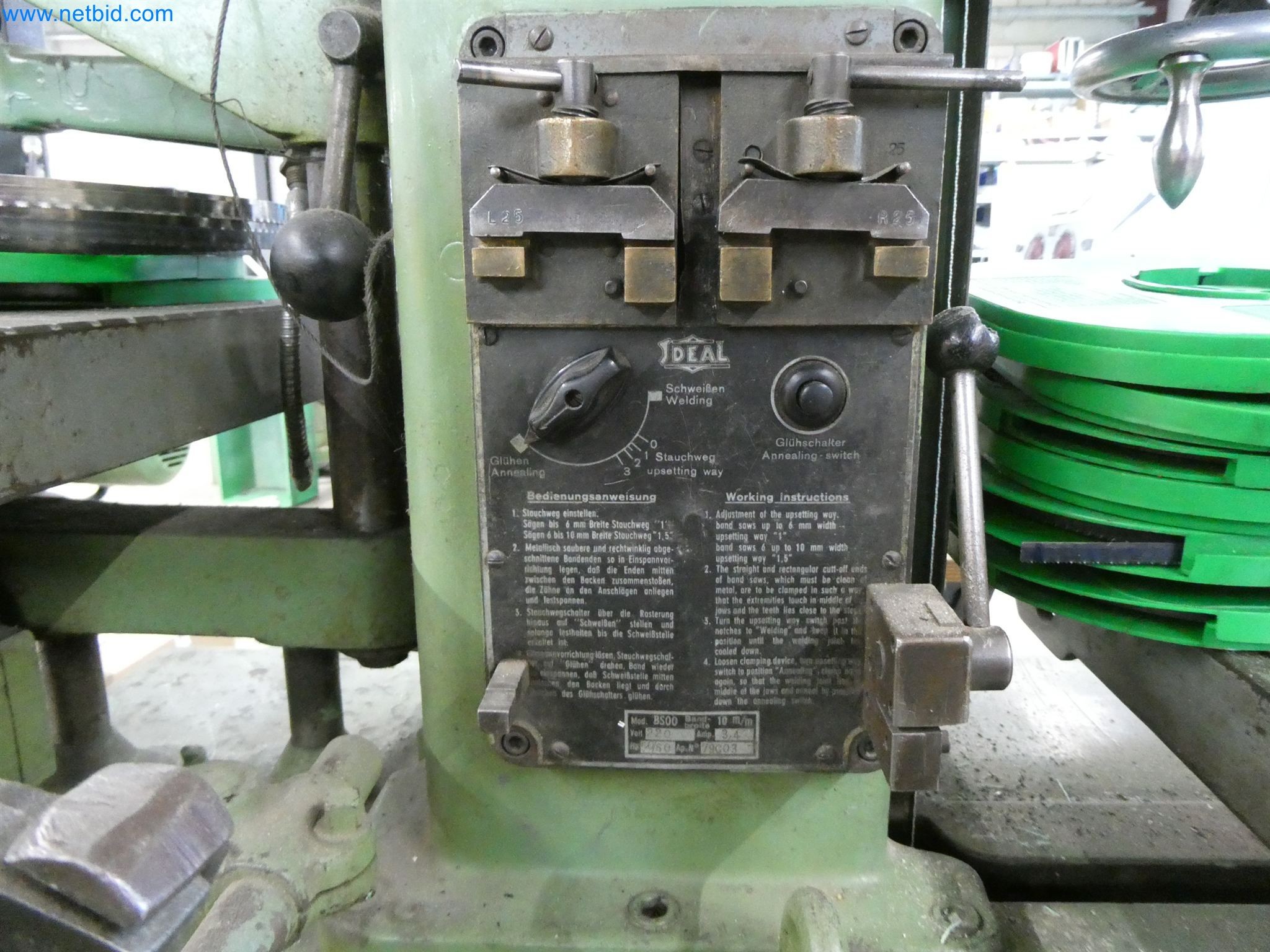 Máquinas de moldeo por inyección, máquinas CNC y líneas de montaje para elementos calefactores y componentes de automoción-5