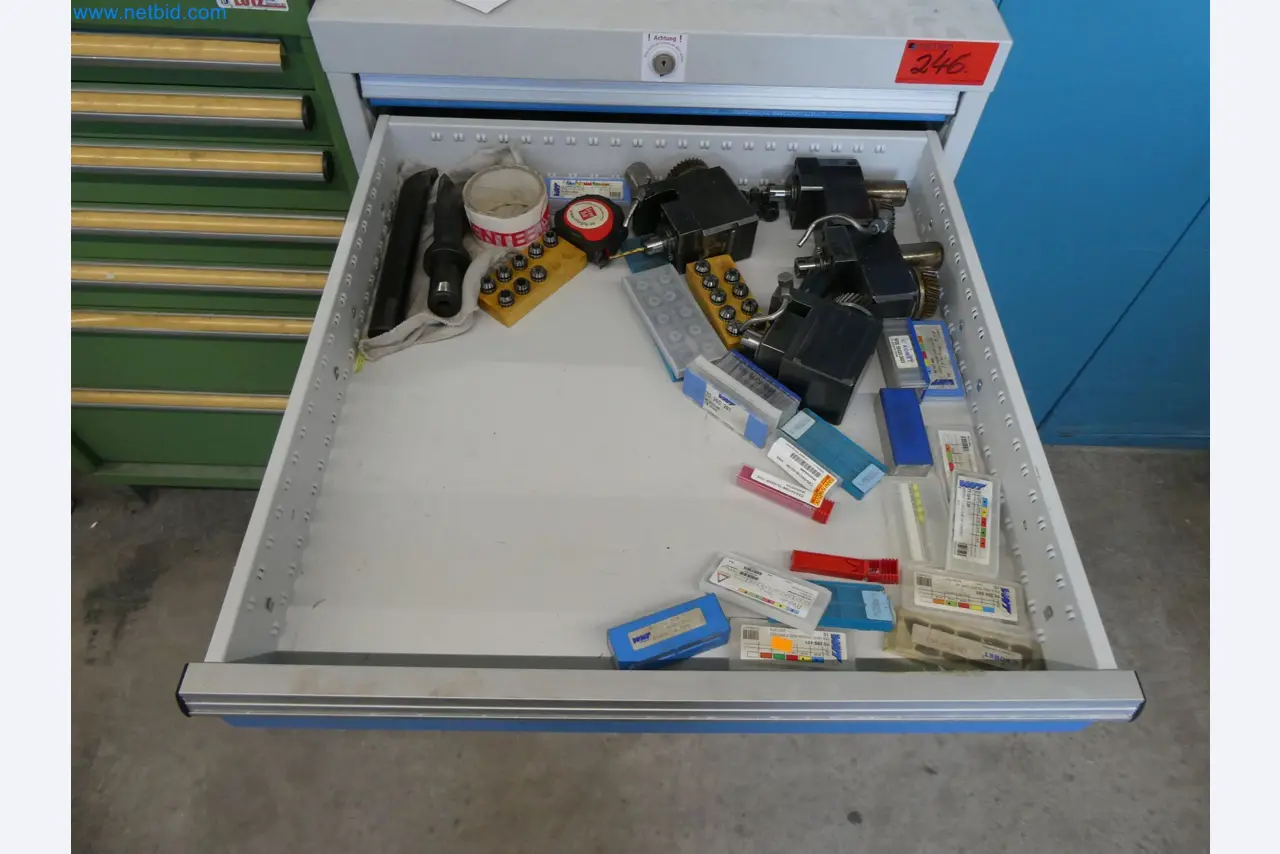 Máquinas de moldeo por inyección, máquinas CNC y líneas de montaje para elementos calefactores y componentes de automoción-3