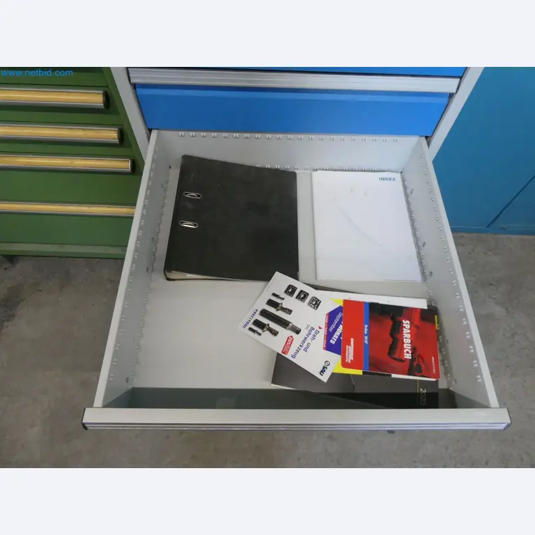 Máquinas de moldeo por inyección, máquinas CNC y líneas de montaje para elementos calefactores y componentes de automoción-5