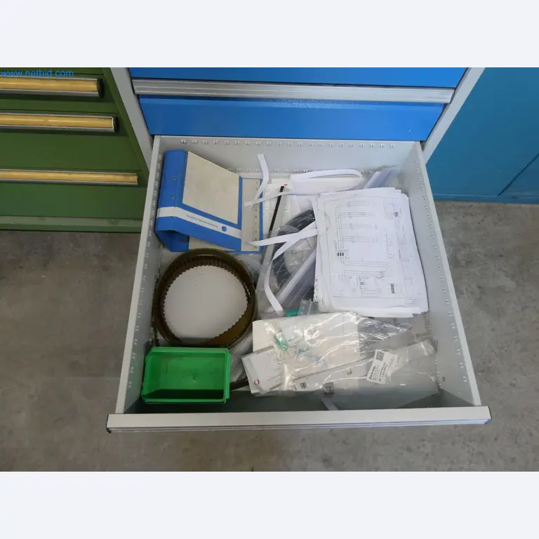 Máquinas de moldeo por inyección, máquinas CNC y líneas de montaje para elementos calefactores y componentes de automoción-6