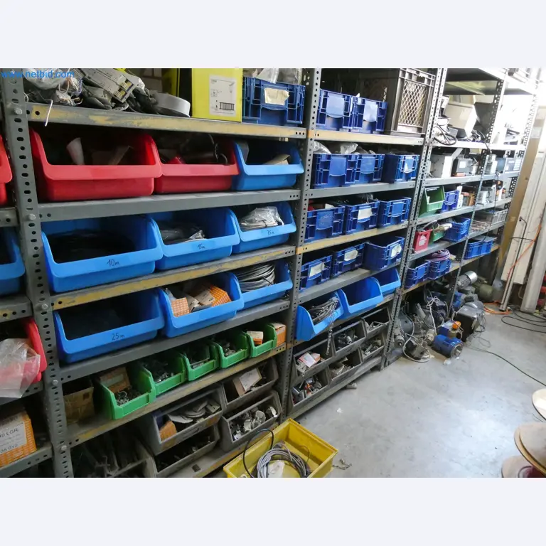 Máquinas de moldeo por inyección, máquinas CNC y líneas de montaje para elementos calefactores y componentes de automoción-11