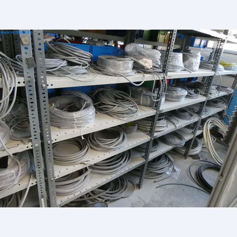 Máquinas de moldeo por inyección, máquinas CNC y líneas de montaje para elementos calefactores y componentes de automoción-19