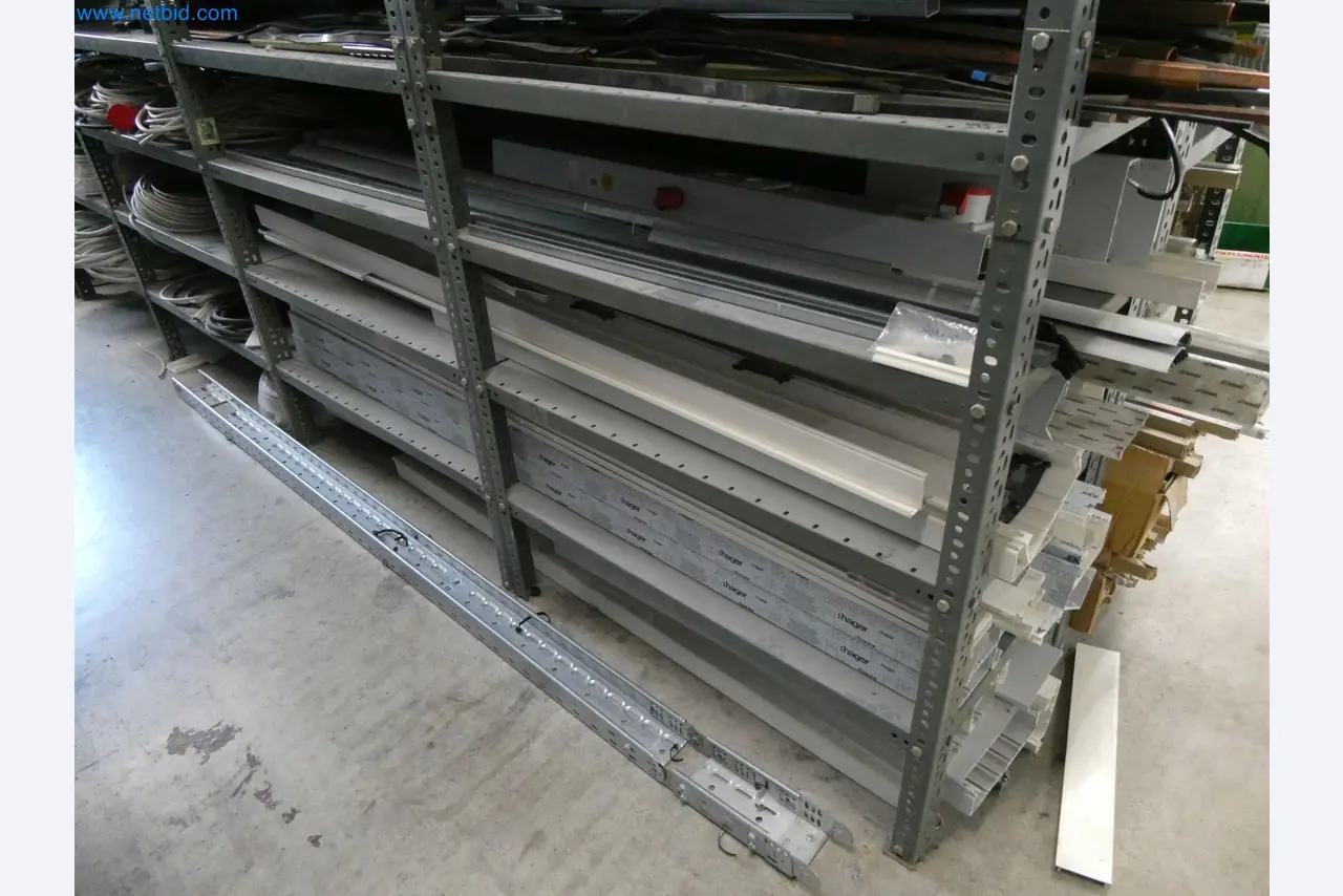 Máquinas de moldeo por inyección, máquinas CNC y líneas de montaje para elementos calefactores y componentes de automoción-21