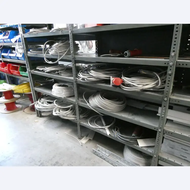 Máquinas de moldeo por inyección, máquinas CNC y líneas de montaje para elementos calefactores y componentes de automoción-4