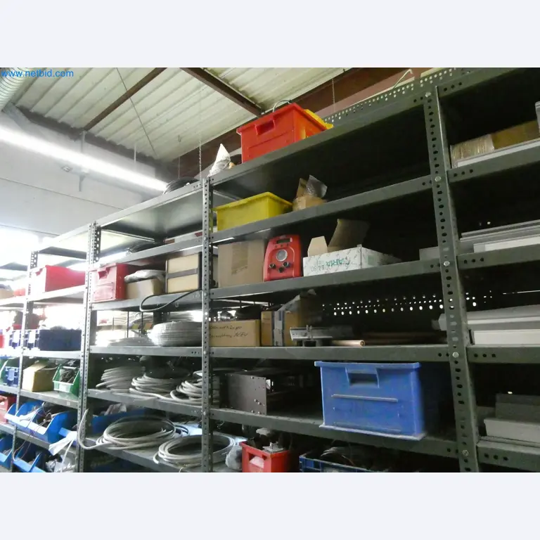 Máquinas de moldeo por inyección, máquinas CNC y líneas de montaje para elementos calefactores y componentes de automoción-5