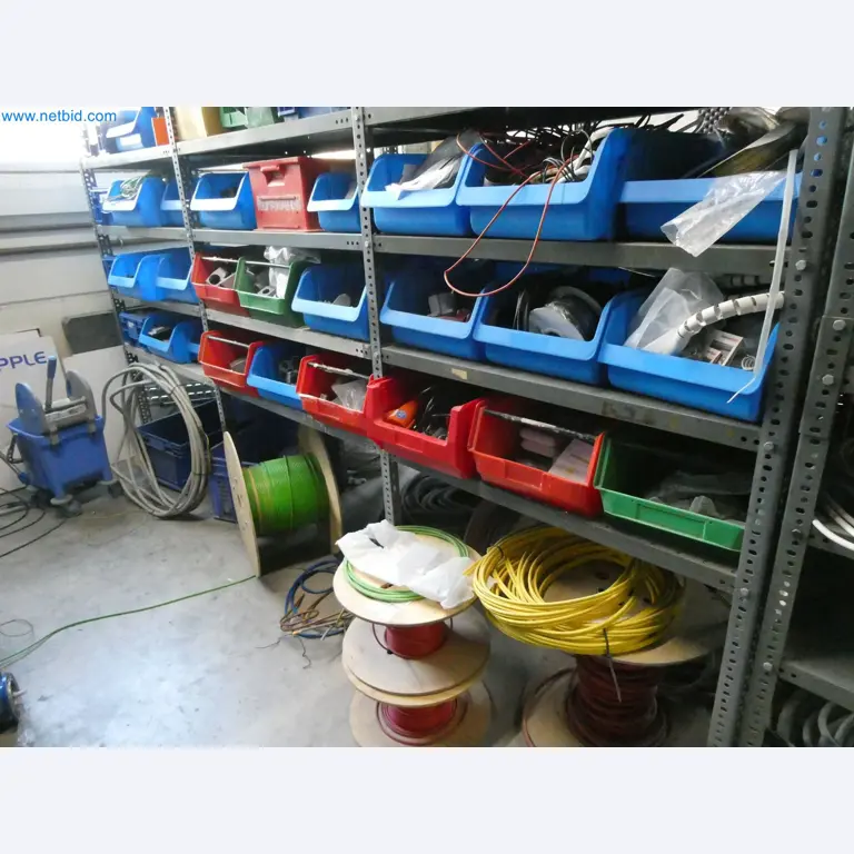 Máquinas de moldeo por inyección, máquinas CNC y líneas de montaje para elementos calefactores y componentes de automoción-6