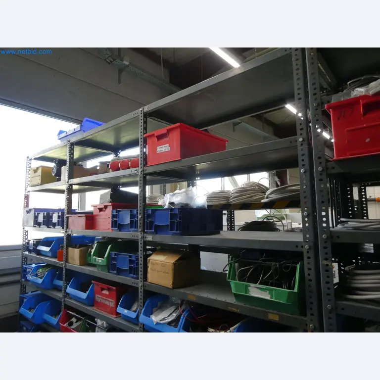 Máquinas de moldeo por inyección, máquinas CNC y líneas de montaje para elementos calefactores y componentes de automoción-7