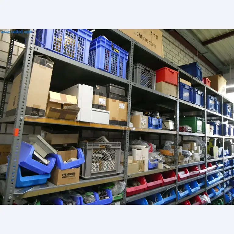 Máquinas de moldeo por inyección, máquinas CNC y líneas de montaje para elementos calefactores y componentes de automoción-9