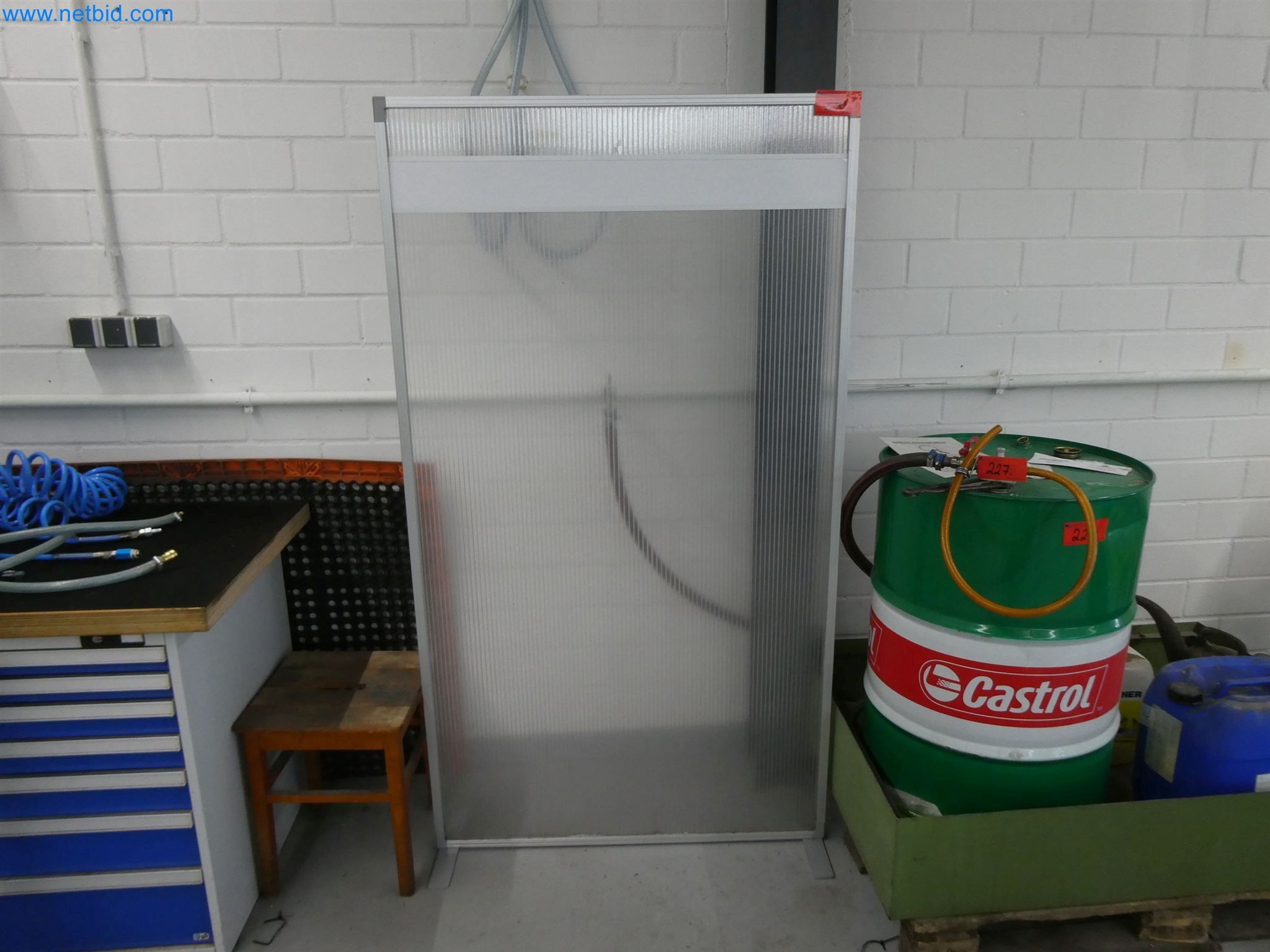 Máquinas de moldeo por inyección, máquinas CNC y líneas de montaje para elementos calefactores y componentes de automoción-3