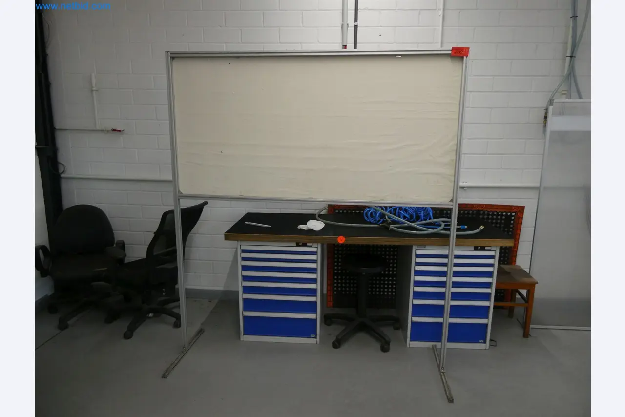 Máquinas de moldeo por inyección, máquinas CNC y líneas de montaje para elementos calefactores y componentes de automoción-4