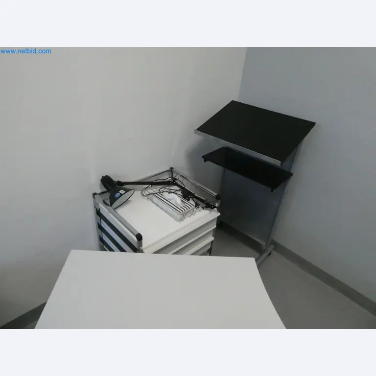 Máquinas de moldeo por inyección, máquinas CNC y líneas de montaje para elementos calefactores y componentes de automoción-4