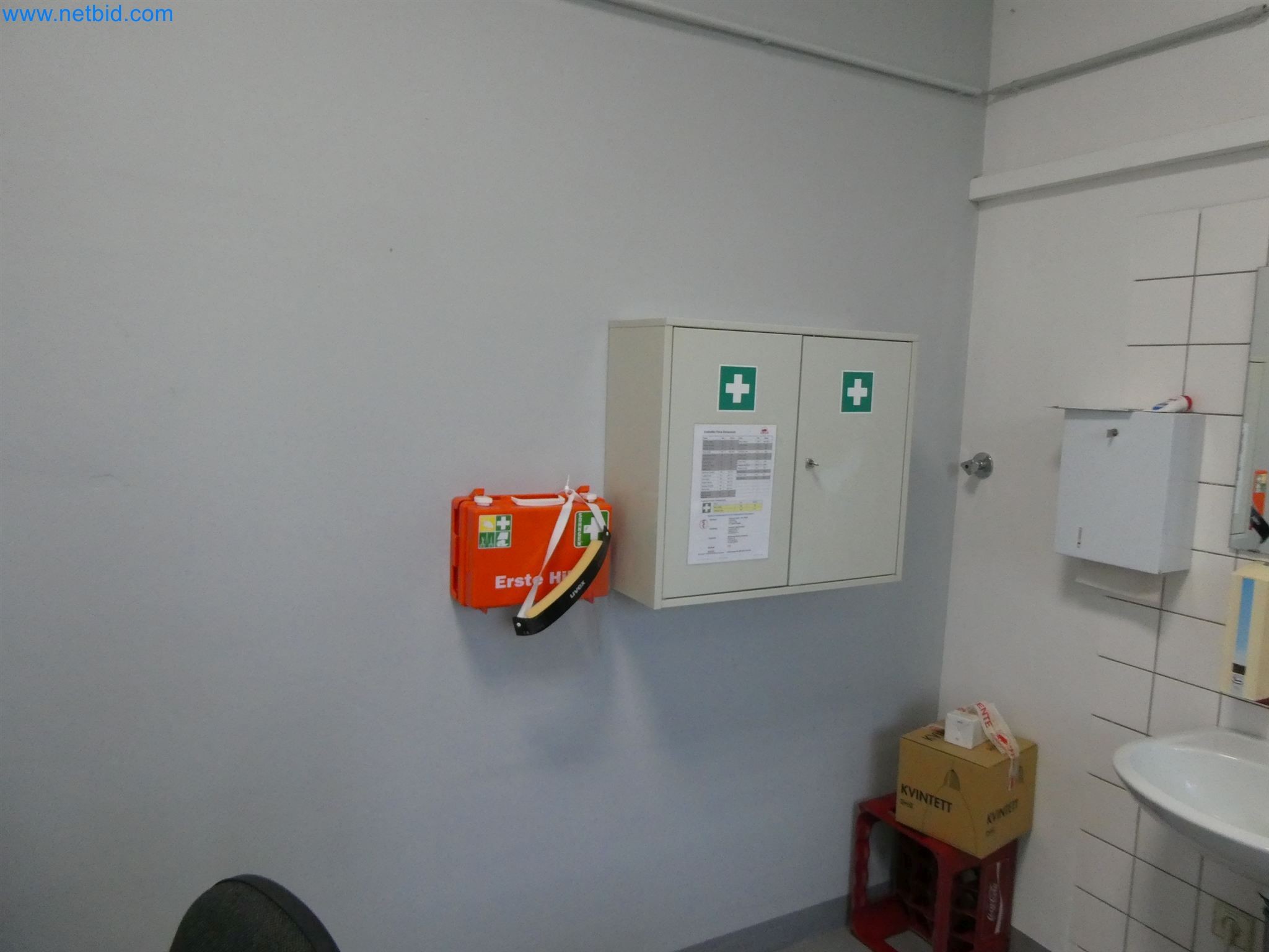 Máquinas de moldeo por inyección, máquinas CNC y líneas de montaje para elementos calefactores y componentes de automoción-5