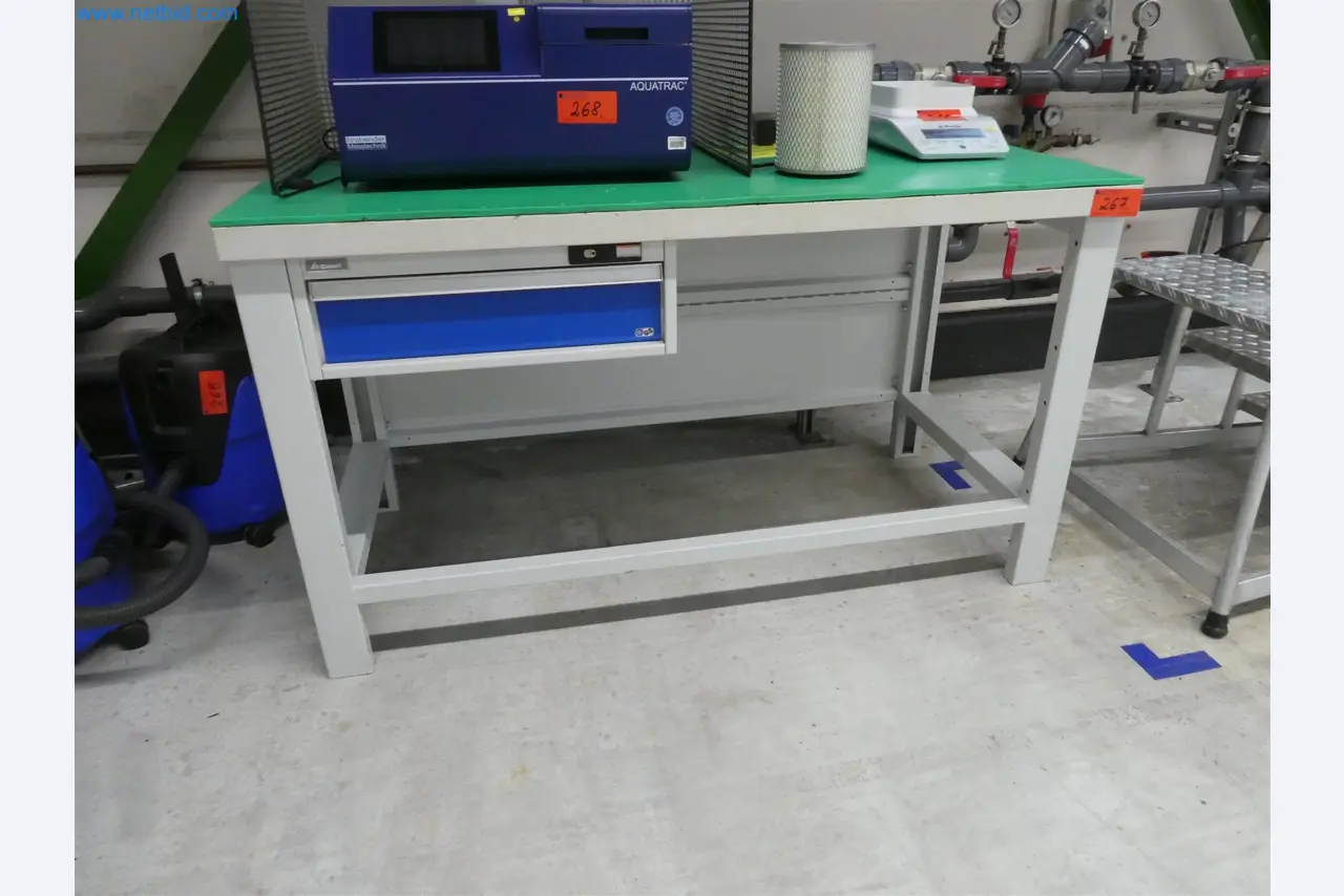 Machines de moulage par injection, machines CNC & lignes d'assemblage pour les éléments chauffants et les composants automobiles-1