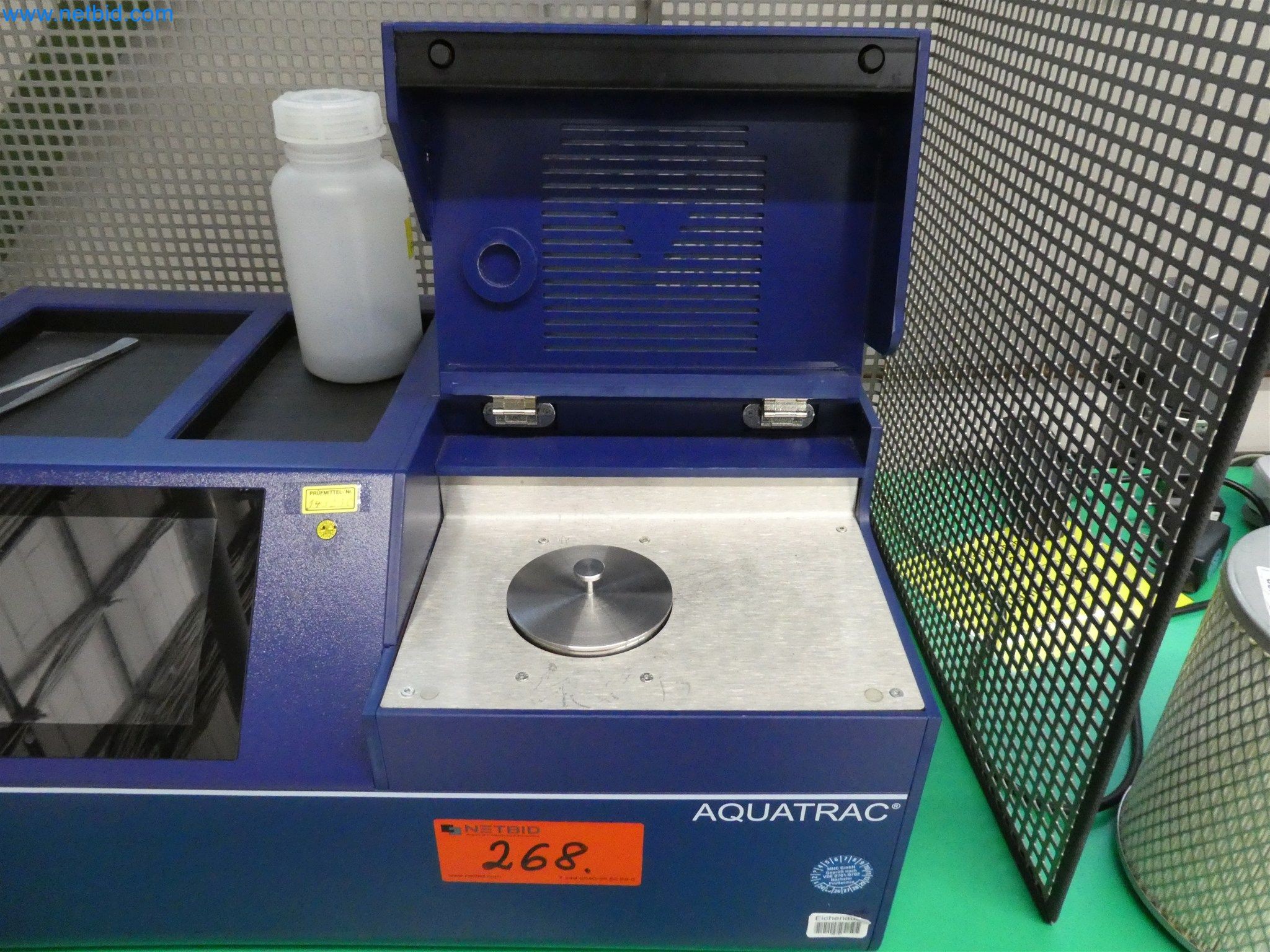 Machines de moulage par injection, machines CNC & lignes d'assemblage pour les éléments chauffants et les composants automobiles-3