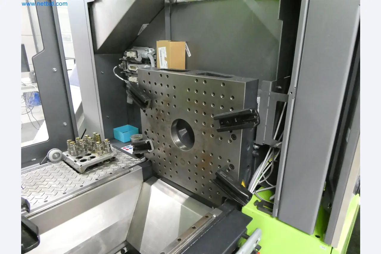 Machines de moulage par injection, machines CNC & lignes d'assemblage pour les éléments chauffants et les composants automobiles-12