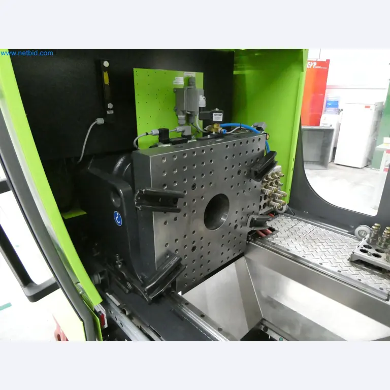 Machines de moulage par injection, machines CNC & lignes d'assemblage pour les éléments chauffants et les composants automobiles-13