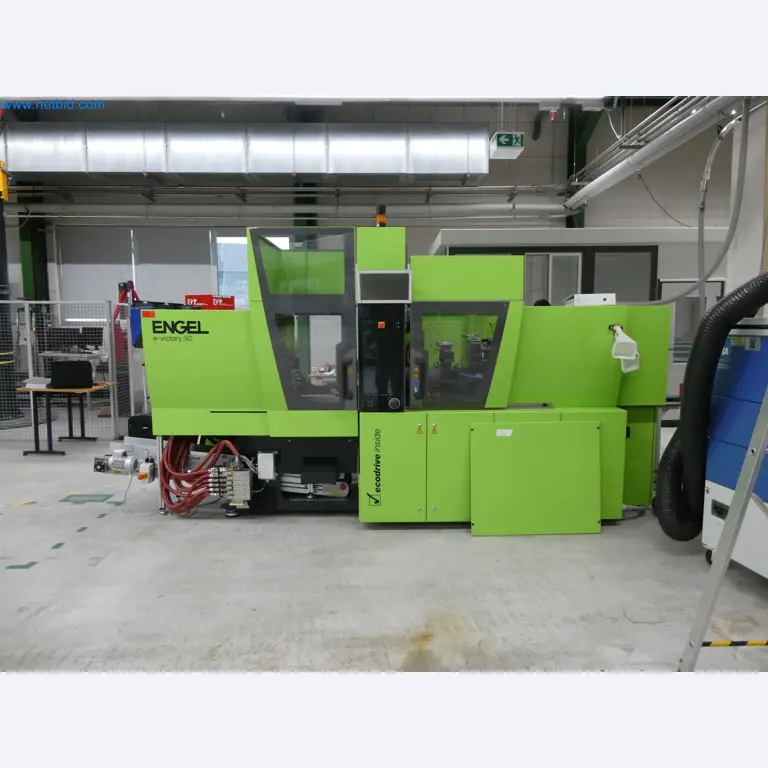 Machines de moulage par injection, machines CNC & lignes d'assemblage pour les éléments chauffants et les composants automobiles-2