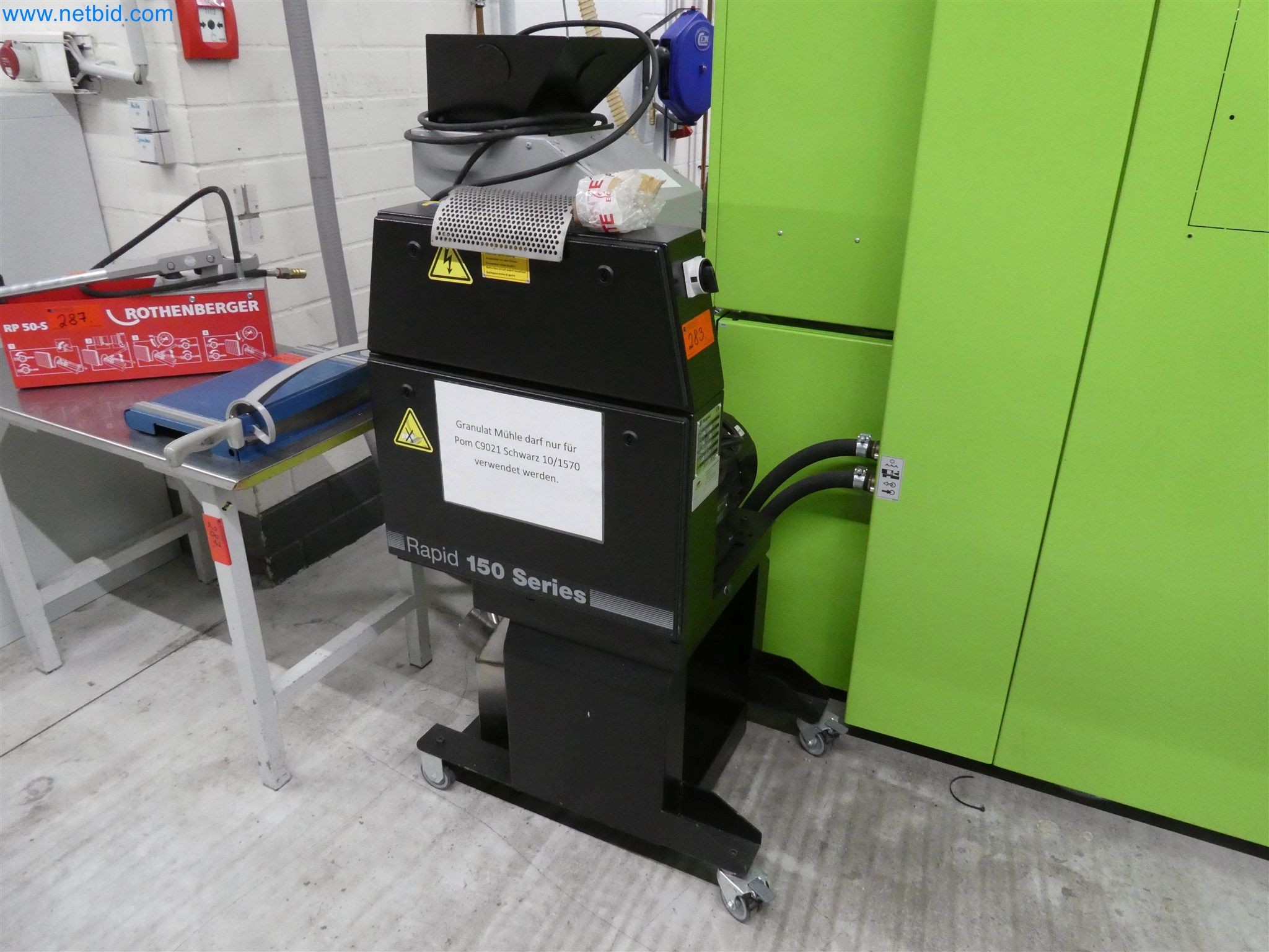 Machines de moulage par injection, machines CNC & lignes d'assemblage pour les éléments chauffants et les composants automobiles-1