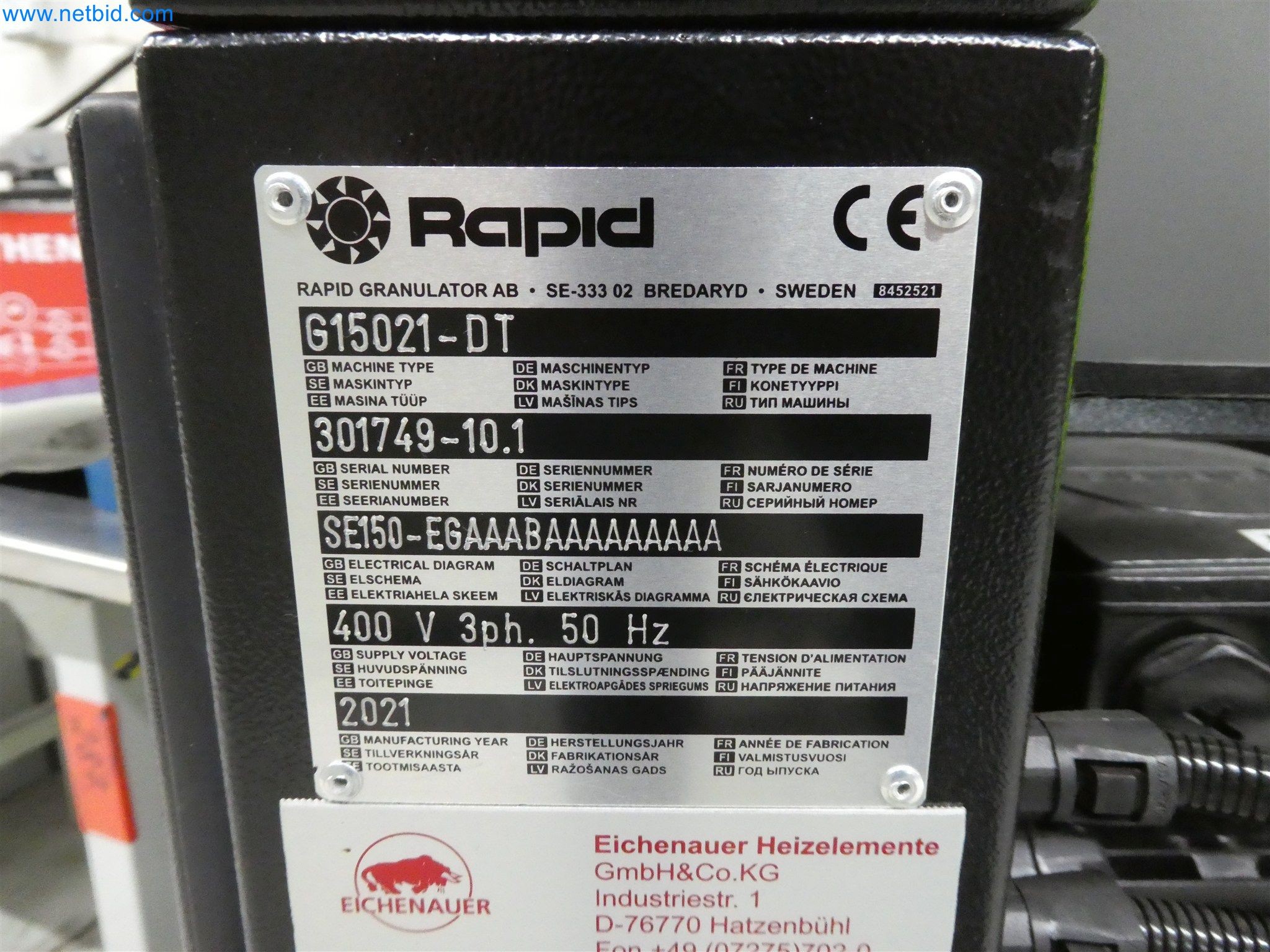 Machines de moulage par injection, machines CNC & lignes d'assemblage pour les éléments chauffants et les composants automobiles-4