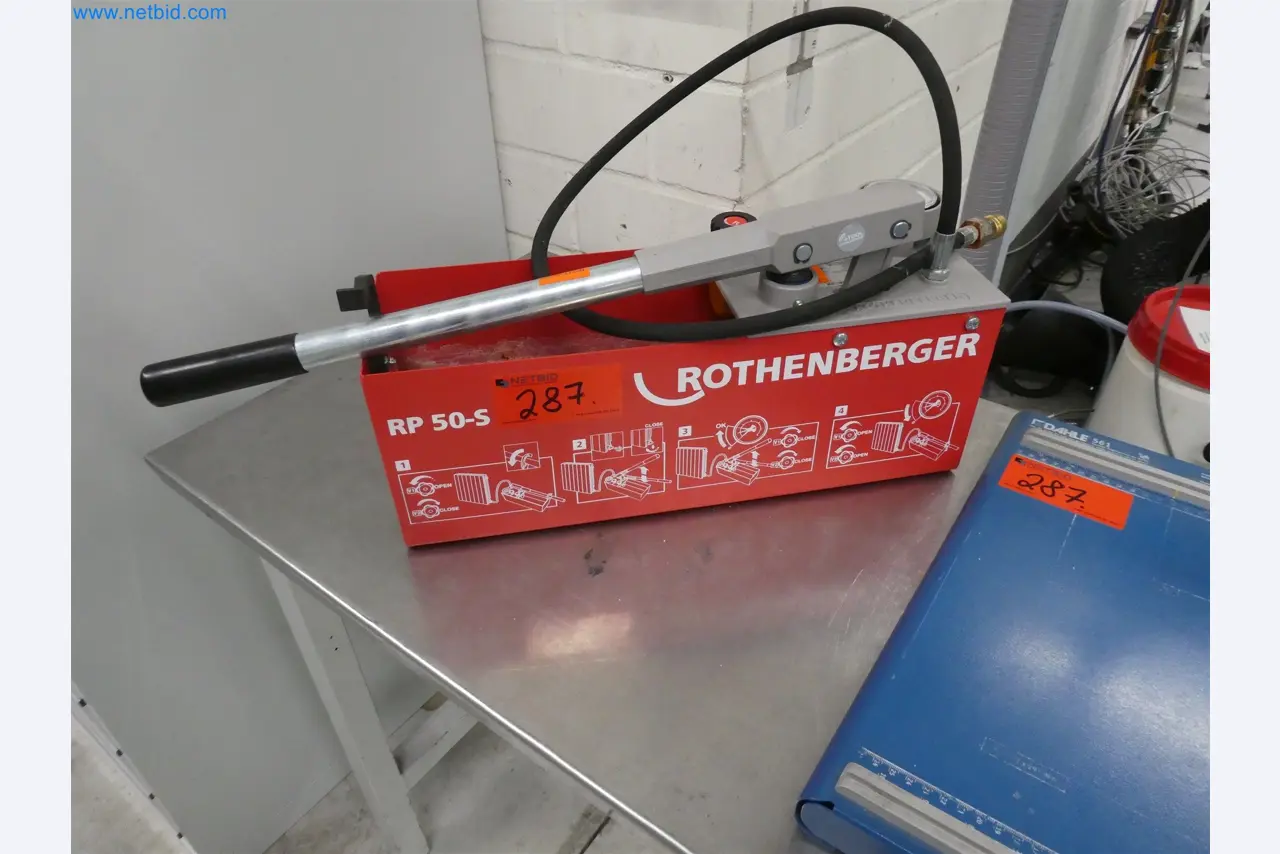 Machines de moulage par injection, machines CNC & lignes d'assemblage pour les éléments chauffants et les composants automobiles-5