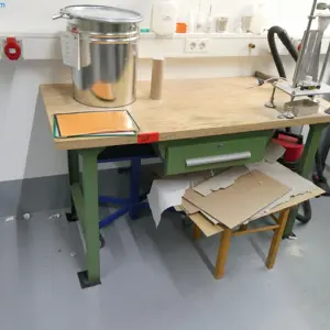 Bancada de trabalho Rau