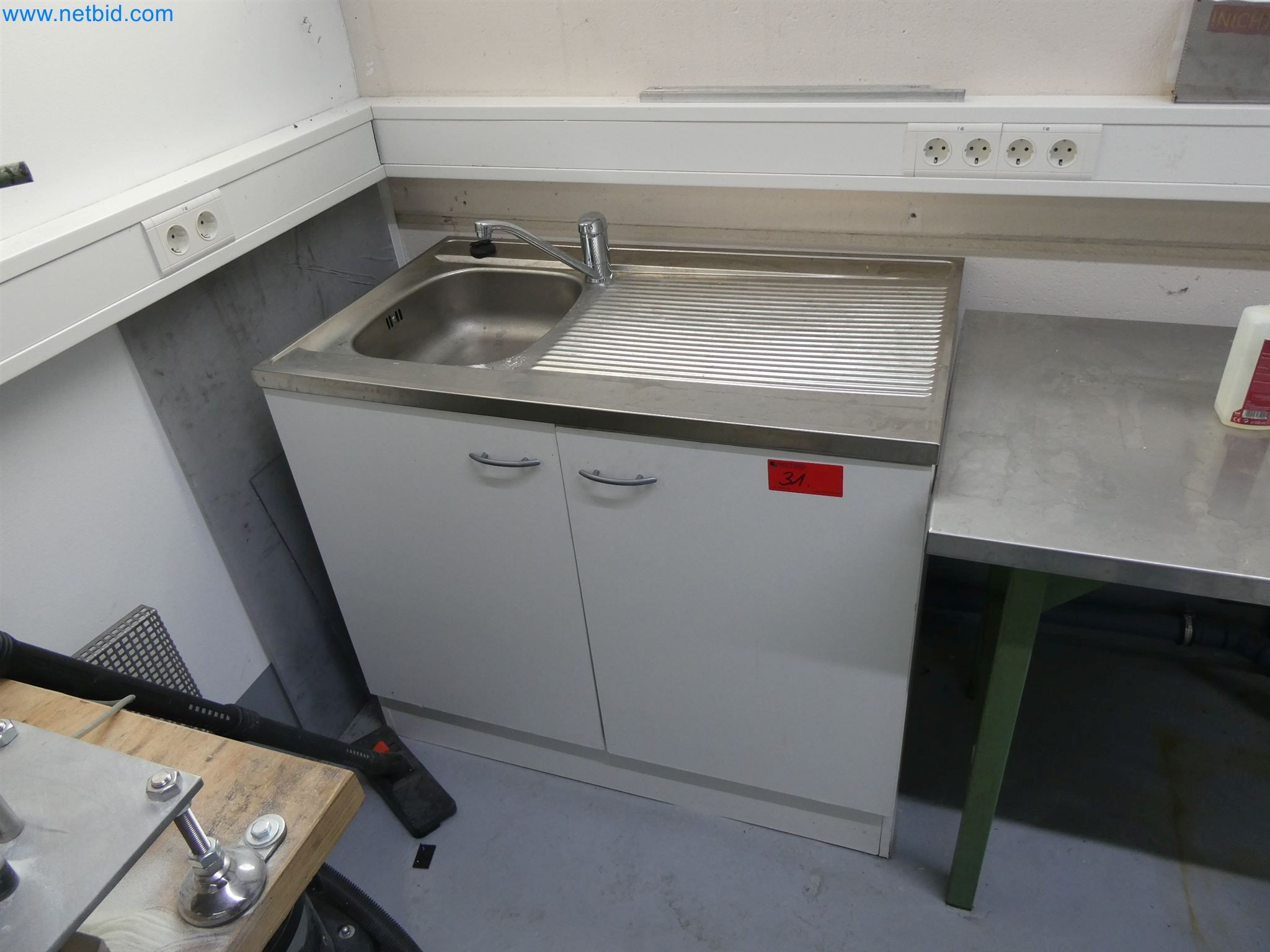 Injection molding machines, CNC machines & assembly lines for heating elements and automotive components-2