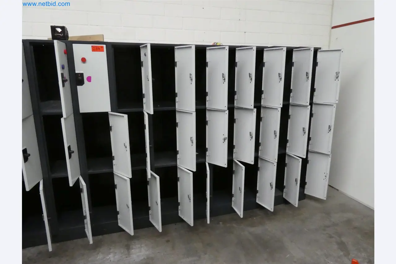 Machines de moulage par injection, machines CNC & lignes d'assemblage pour les éléments chauffants et les composants automobiles-2