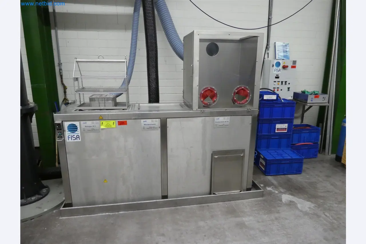 Machines de moulage par injection, machines CNC & lignes d'assemblage pour les éléments chauffants et les composants automobiles-2