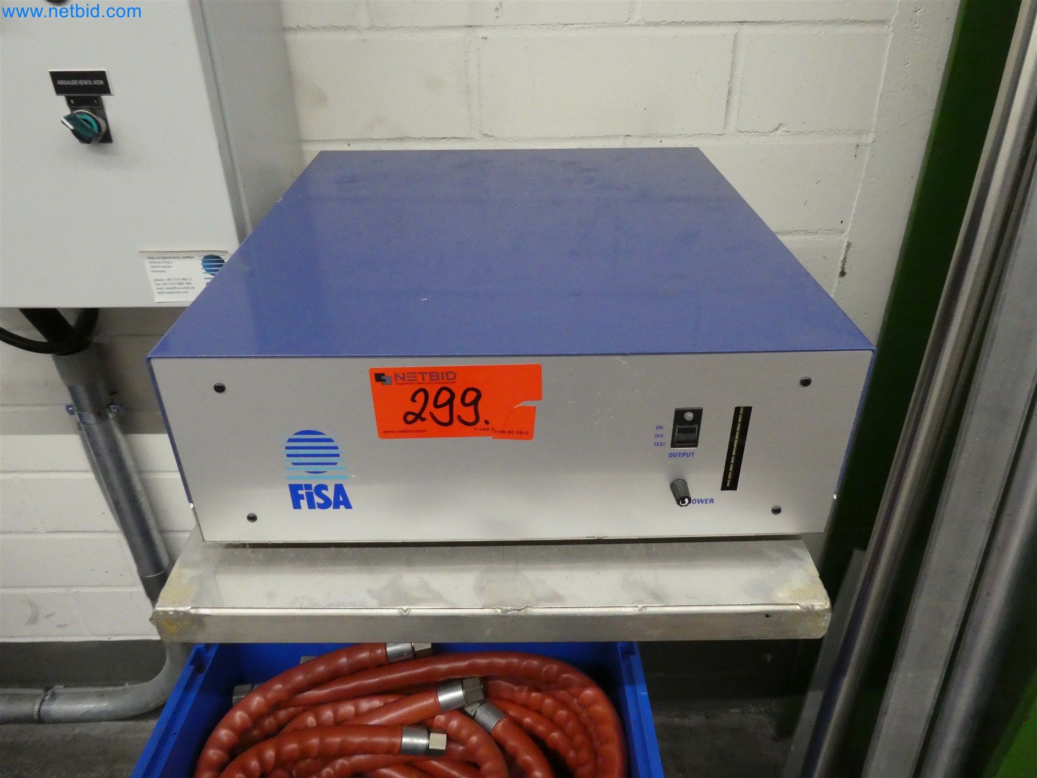 Machines de moulage par injection, machines CNC & lignes d'assemblage pour les éléments chauffants et les composants automobiles-3