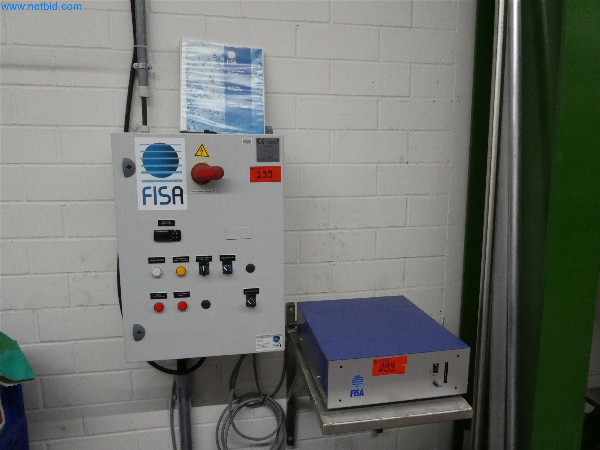 Machines de moulage par injection, machines CNC & lignes d'assemblage pour les éléments chauffants et les composants automobiles-4