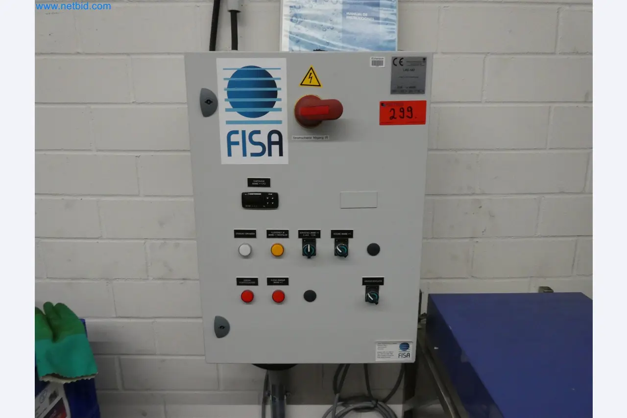 Machines de moulage par injection, machines CNC & lignes d'assemblage pour les éléments chauffants et les composants automobiles-6