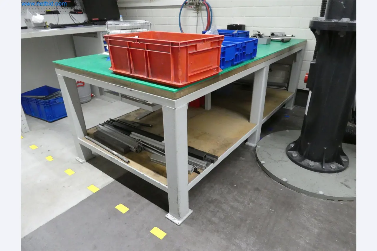 Machines de moulage par injection, machines CNC & lignes d'assemblage pour les éléments chauffants et les composants automobiles-2