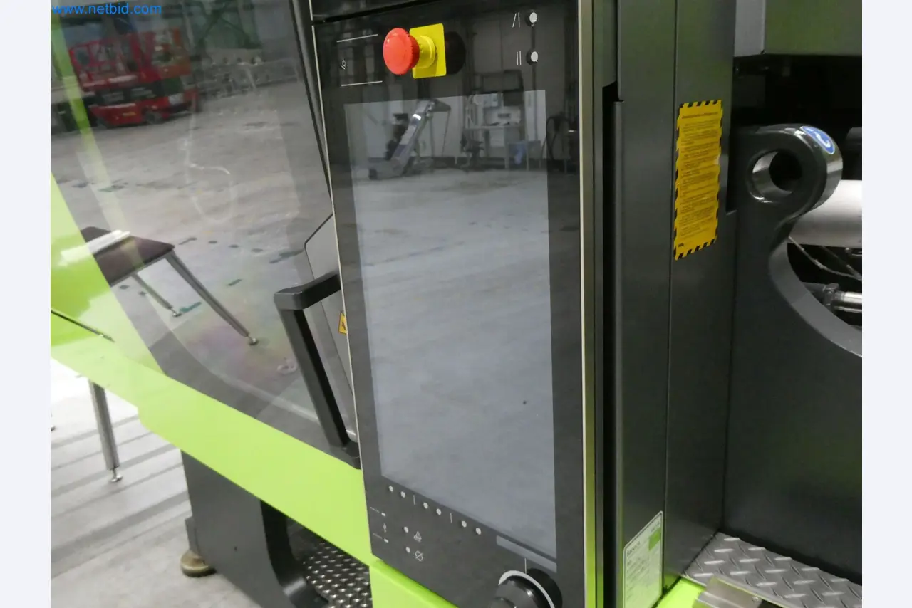 Vstřikovací stroje, CNC stroje a montážní linky pro topná tělesa a automobilové komponenty-11