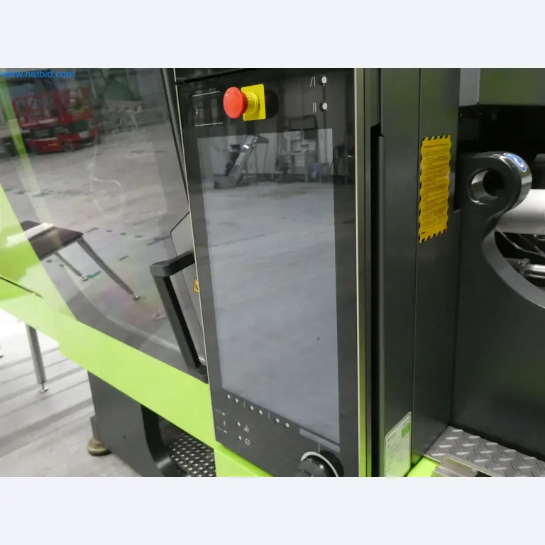 Vstřikovací stroje, CNC stroje a montážní linky pro topná tělesa a automobilové komponenty-11