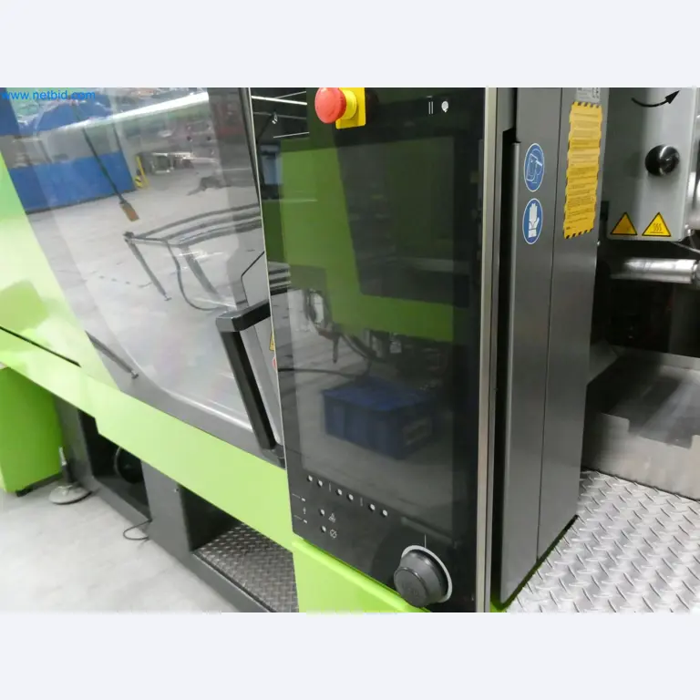 Vstřikovací stroje, CNC stroje a montážní linky pro topná tělesa a automobilové komponenty-13