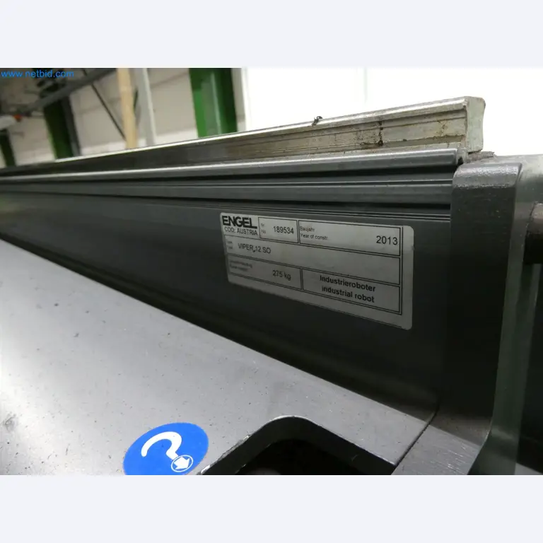 Vstřikovací stroje, CNC stroje a montážní linky pro topná tělesa a automobilové komponenty-17