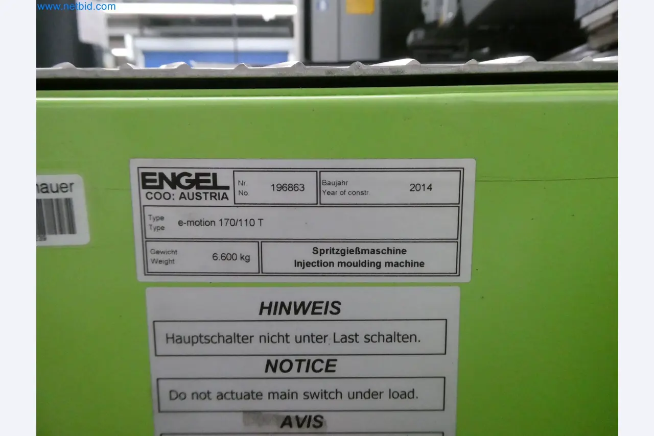 Vstřikovací stroje, CNC stroje a montážní linky pro topná tělesa a automobilové komponenty-2