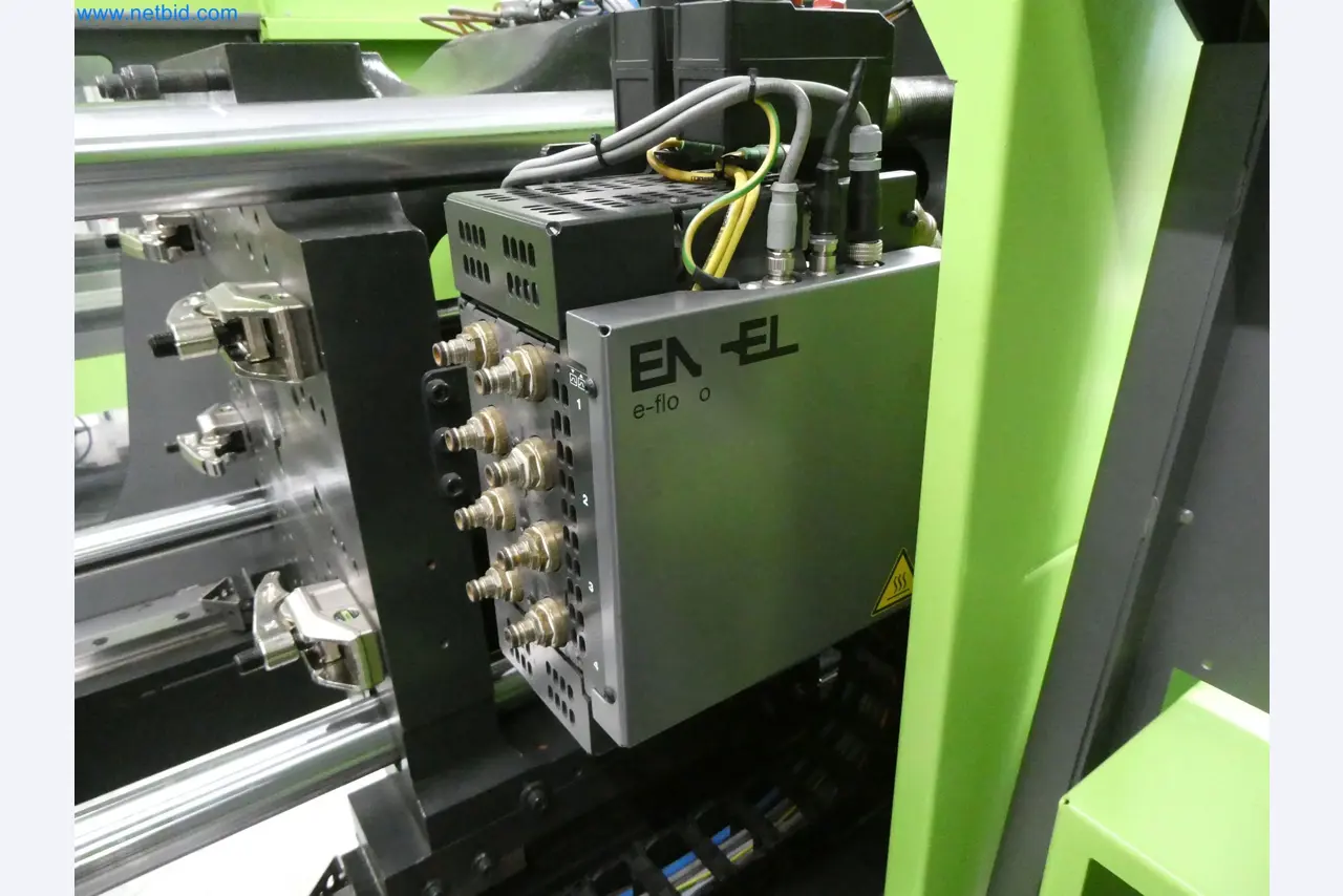 Vstřikovací stroje, CNC stroje a montážní linky pro topná tělesa a automobilové komponenty-3